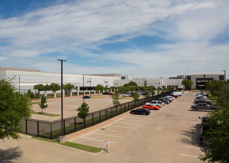 QTS Irving parking lot and building